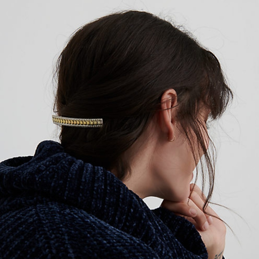 Lucky Brand hair clip